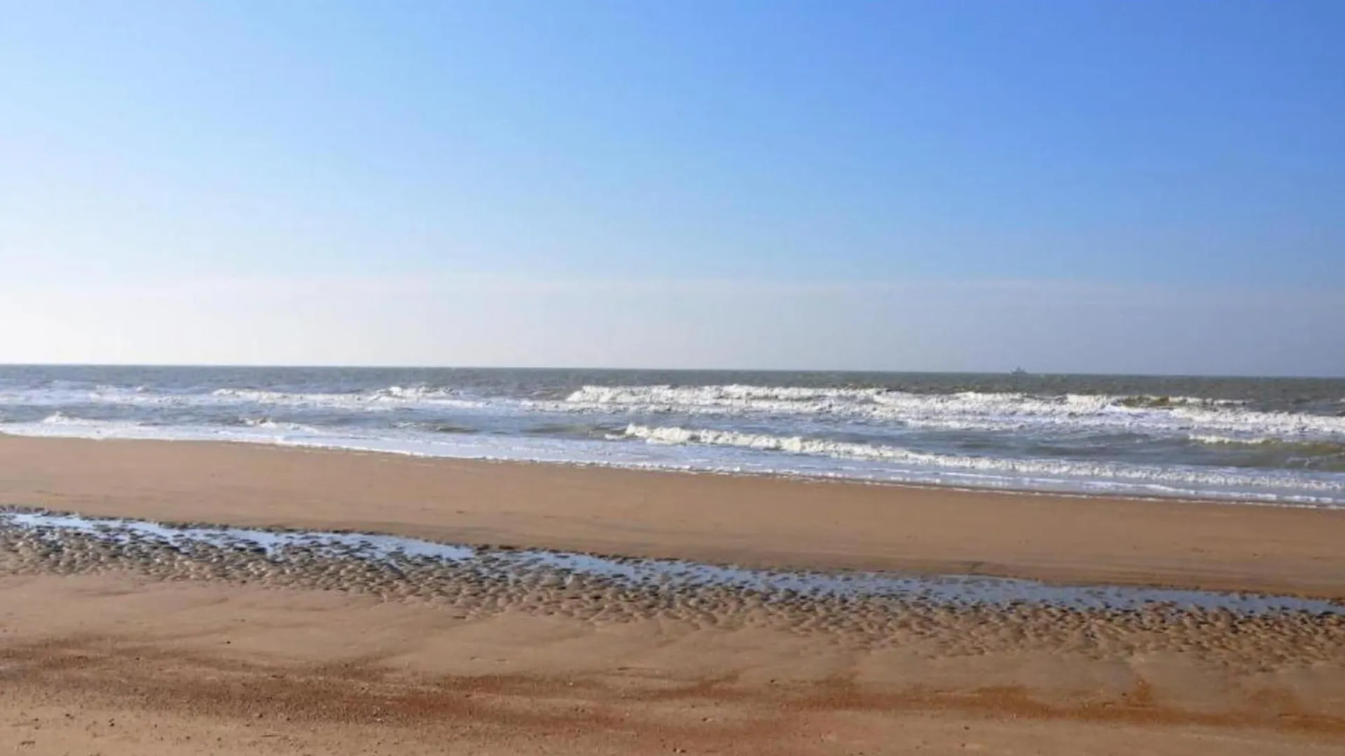 Comfortable Apartment In Oostende With Sea Views